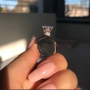 Ring for sale 925 silver new barley worn